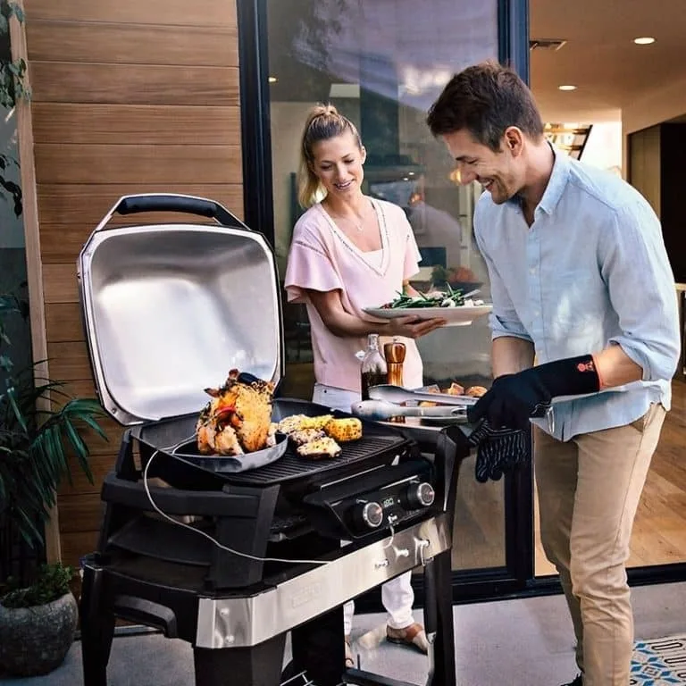 Barbacoa Pulse2000 con stand Weber - 3250 BARBACOA WEBER PULSE 2000 CON CARRO MESA 768x768 1