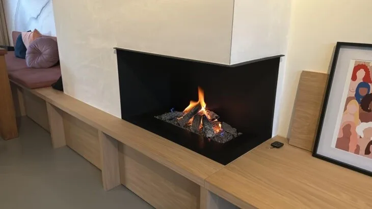 Chimenea de bioetanol electrónica CHALET II 700 IN