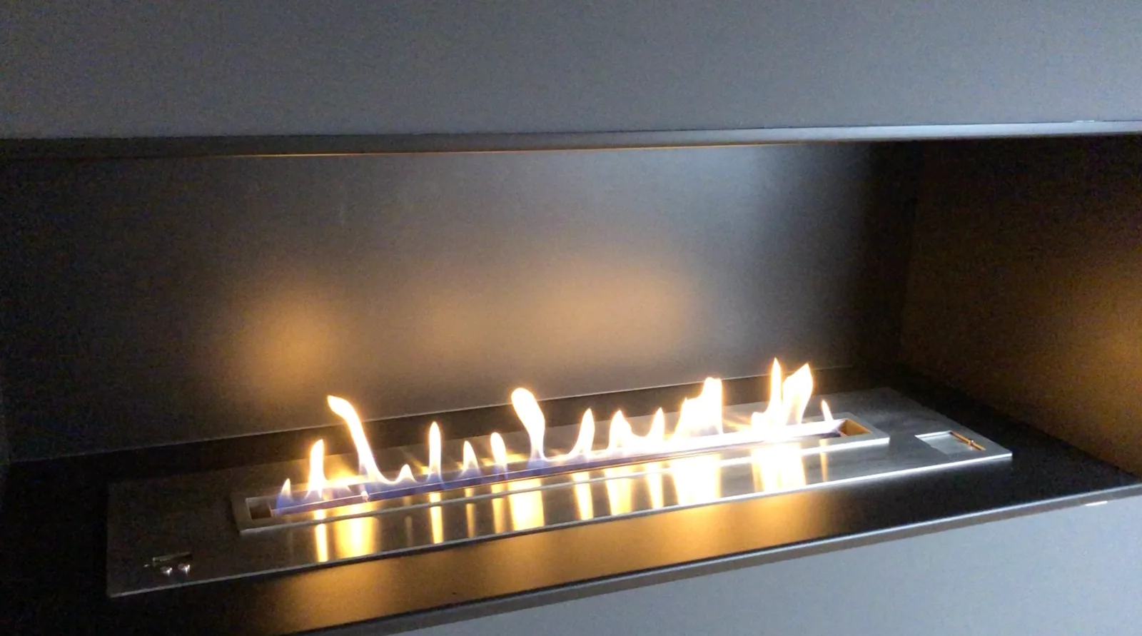 Chimenea de bioetanol STAND BM 120 (quemador A-Fire BL100)